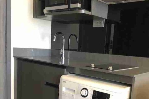 Condo in Bangkok, Thailand, 1 bedroom № 183386 - photo 6