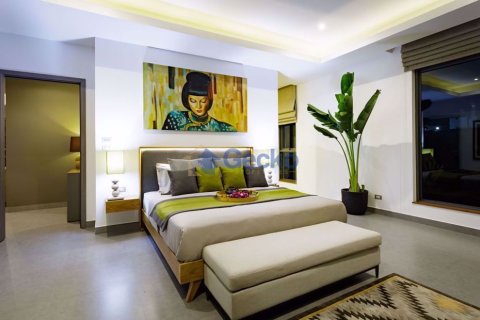 House in Pattaya, Thailand 3 bedrooms № 197087 - photo 24