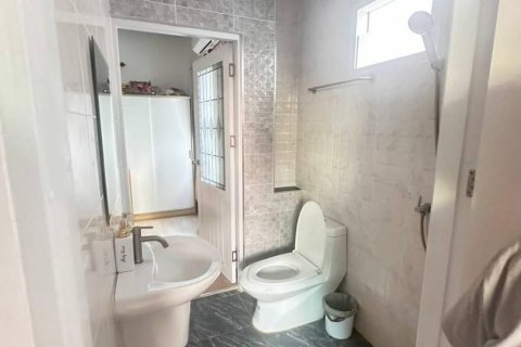 House in Phuket, Thailand 3 bedrooms № 171163 - photo 10