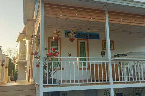 House in Phuket, Thailand 3 bedrooms № 171163 - photo 2