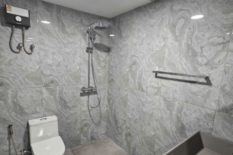 Condo à Khlong Toei, Bangkok, Thaïlande, 3 chambres  № 171159 - photo 17