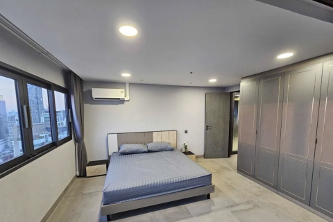 Condo à Khlong Toei, Bangkok, Thaïlande, 3 chambres  № 171159 - photo 13