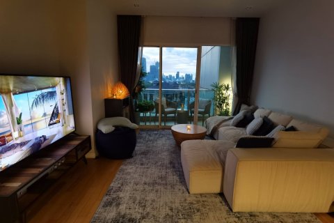 Condo in Bangkok, Thailand, 2 bedrooms  № 180804 - photo 12