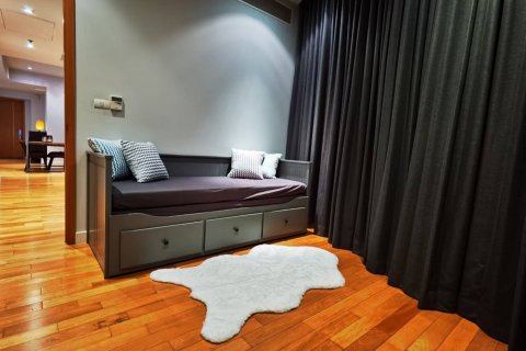 Condo in Bangkok, Thailand, 2 bedrooms  № 180804 - photo 24