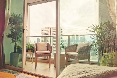 Condo in Bangkok, Thailand, 2 bedrooms  № 180804 - photo 11