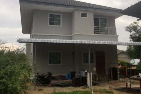 House in Roi Et, Thailand 4 bedrooms № 142079 - photo 6