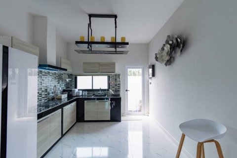 Villa in Hua Hin, Thailand 3 bedrooms № 164960 - photo 10