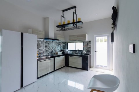 Villa in Hua Hin, Thailand 3 bedrooms № 164960 - photo 9