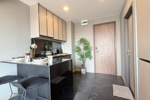 Condo à Chatuchak, Bangkok, Thaïlande, 1 chambre  № 164958 - photo 7