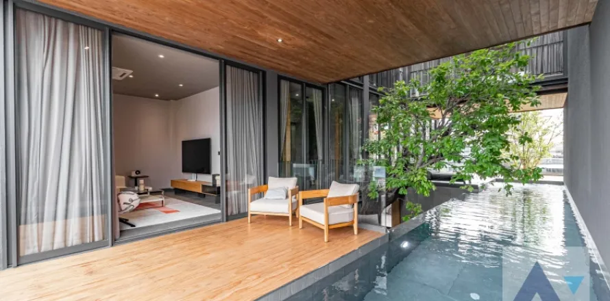 Haus in Don Mueang, Bangkok, Thailand 4 Schlafzimmer № 216120