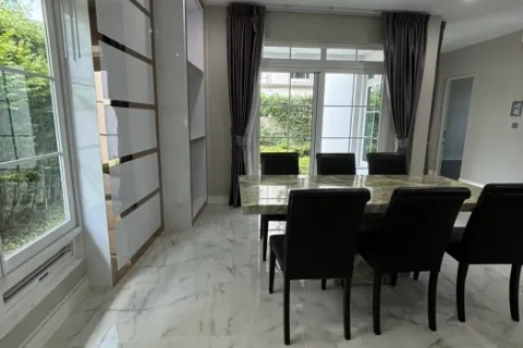 Haus in Bang Na, Bangkok, Thailand 4 Schlafzimmer № 216122 - Foto 7