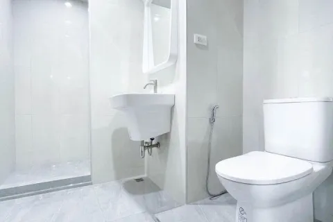 Eigentumswohnung in Khlong Toei, Bangkok, Thailand, 2 Schlafzimmer № 216117 - Foto 7