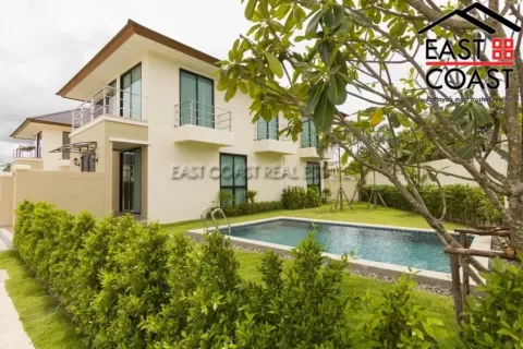 House in Pattaya, Thailand 3 bedrooms № 213977