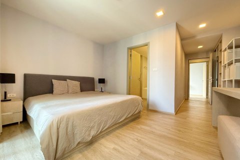 Condo à Bangkok, Thaïlande, 3 chambres  № 143011 - photo 7