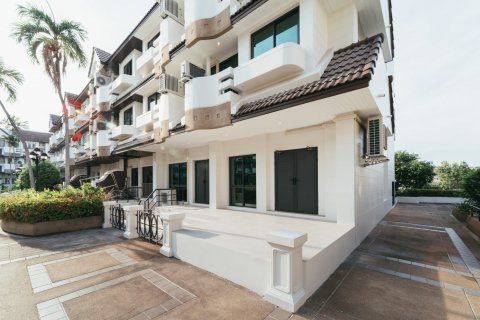 Таунхаус в Пхракханонге, Бангкок, Таиланд с 5 спальнями  № 143006 - фото 20