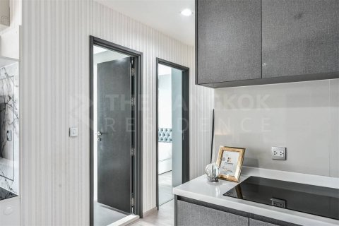 Condo in Bangkok, Thailand, 2 bedrooms № 185105 - photo 6