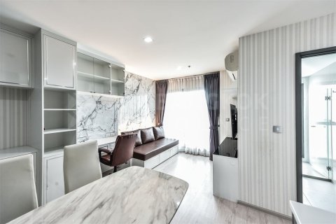 Condo in Bangkok, Thailand, 2 bedrooms № 185105 - photo 5