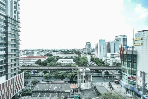 Condo in Bangkok, Thailand, 2 bedrooms  № 185105