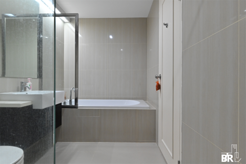 Condo in Bangkok, Thailand, 2 bedrooms № 185106 - photo 3