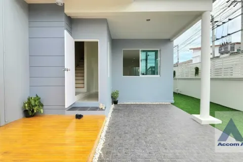 Townhouse à Prawet, Bangkok, Thaïlande 4 chambres № 219985
