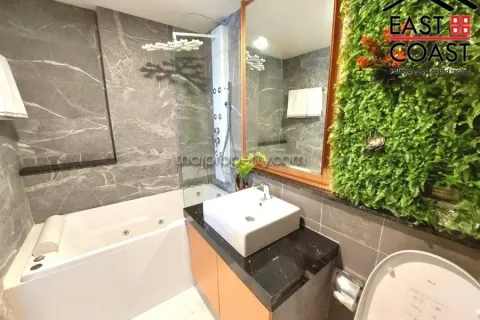 Condominio de 2 dormitorios en Pattaya, Tailandia № 213435 - foto 13