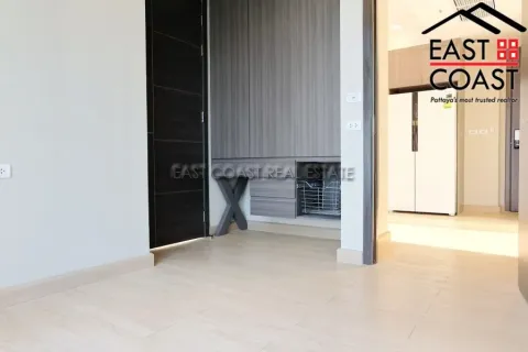 Condominio de 2 dormitorios en Jomtien Beach, Pattaya, Tailandia № 213431 - foto 22