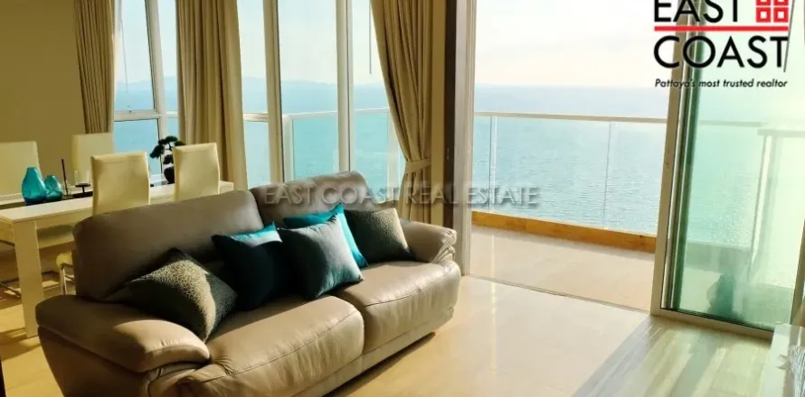 Condominio de 2 dormitorios en Jomtien Beach, Pattaya, Tailandia № 213431