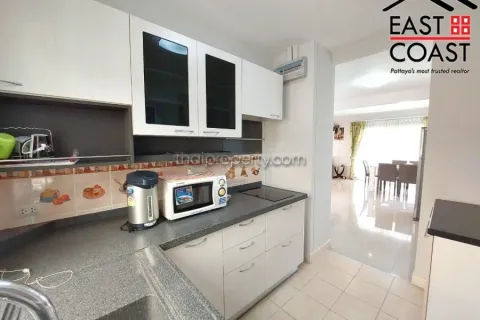 Casa de 3 dormitorios en Pattaya, Tailandia № 213432 - foto 8