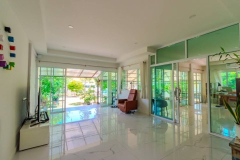 Villa in Hua Hin, Thailand 4 bedrooms № 146916 - photo 6