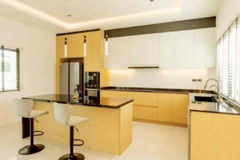 Villa in Hua Hin, Thailand 3 bedrooms № 146918 - photo 6