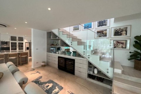 Вилла в Хуа Хине, Таиланд с 4 спальнями  № 146919 - фото 10