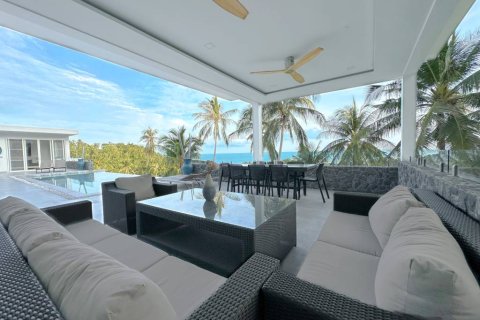 Вилла в Самуи, Таиланд с 9 спальнями № 146917 - фото 1