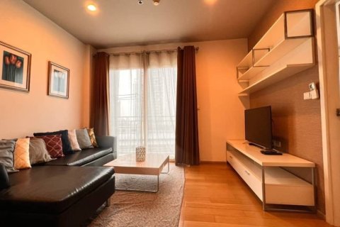 Studio in the Condo in Khlong San, Bangkok, Thailand № 160639 - photo 2