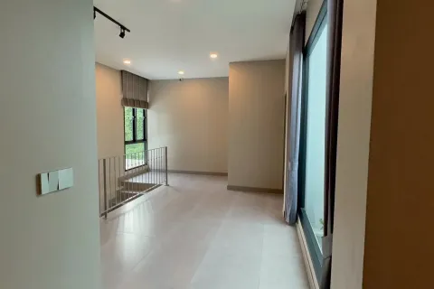 Villa in Chiang Mai, Thailand 5 bedrooms № 160637 - photo 10