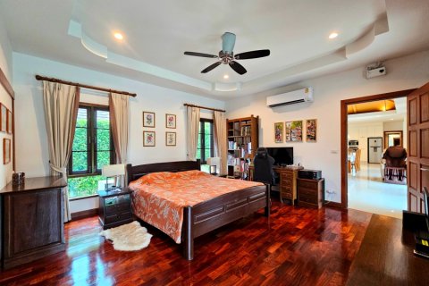 Вилла в Хуа Хине, Таиланд с 4 спальнями  № 168289 - фото 18