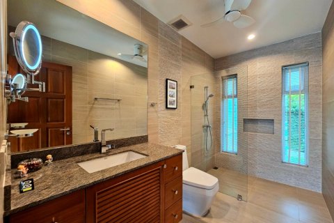 Вилла в Хуа Хине, Таиланд с 4 спальнями  № 168289 - фото 29