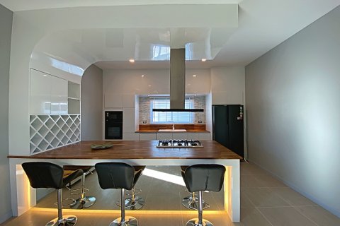 Villa in Hua Hin, Thailand 5 bedrooms № 168288 - photo 14