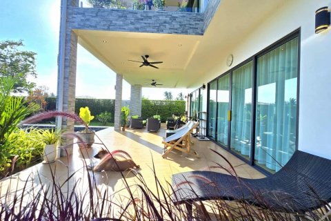 Villa in Hua Hin, Thailand 4 bedrooms № 168290 - photo 7