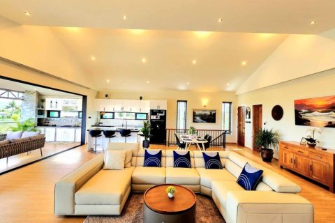 Villa in Hua Hin, Thailand 4 bedrooms № 168290 - photo 13