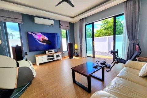 Villa in Hua Hin, Thailand 4 bedrooms № 168290 - photo 22