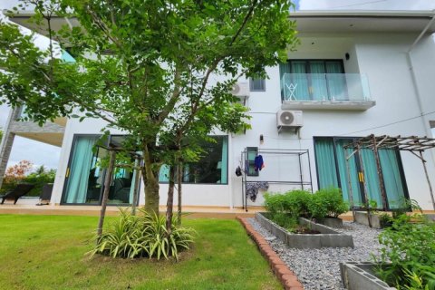 Villa in Hua Hin, Thailand 4 bedrooms № 168290 - photo 27