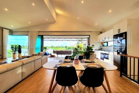 Villa in Hua Hin, Thailand 4 bedrooms № 168290 - photo 12