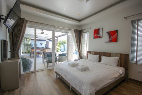 Villa in Hua Hin, Thailand 3 bedrooms № 168326 - photo 16