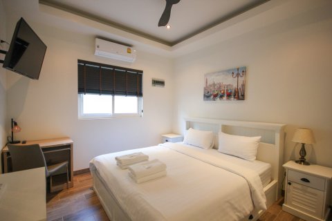 Villa in Hua Hin, Thailand 3 bedrooms № 168326 - photo 12