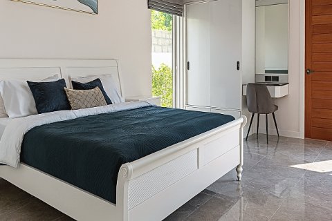 Villa in Hua Hin, Thailand 4 bedrooms № 168325 - photo 18