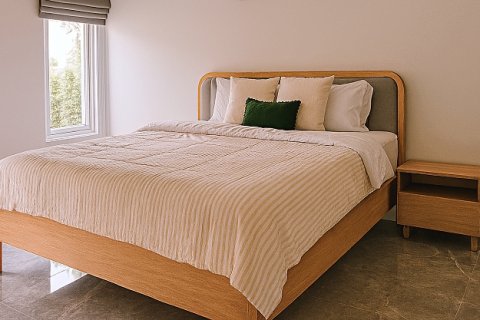 Villa in Hua Hin, Thailand 4 bedrooms № 168325 - photo 16