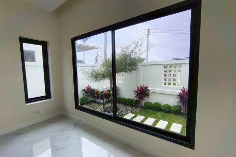 Villa in Pattaya, Thailand 2 bedrooms № 159912 - photo 12