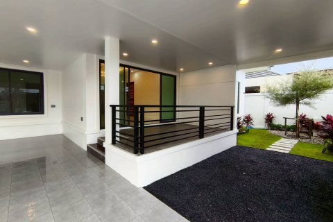 Villa in Pattaya, Thailand 2 bedrooms № 159912 - photo 7