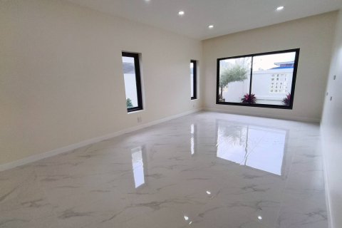 Villa in Pattaya, Thailand 2 bedrooms № 159912 - photo 11