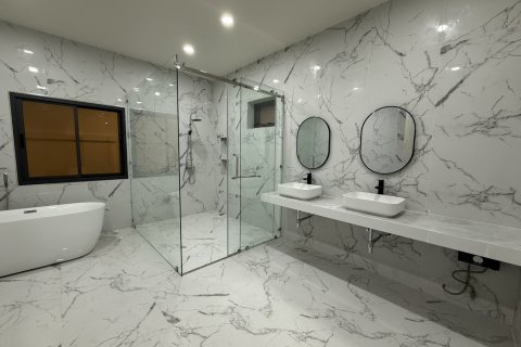 Villa in Pattaya, Thailand 2 bedrooms № 159912 - photo 22